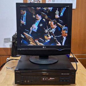 inkel LDK 7500R CD.CDV.LD PLAY