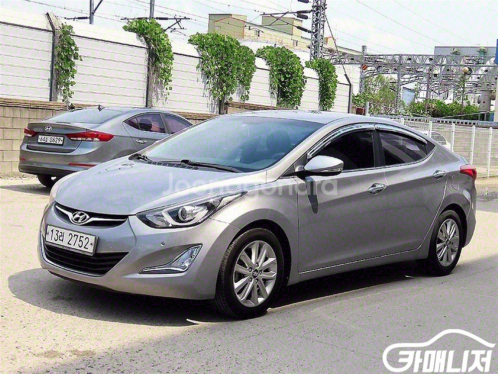 [현대]더 뉴 아반떼 1.6 GDI 모던 (5인승) #--1