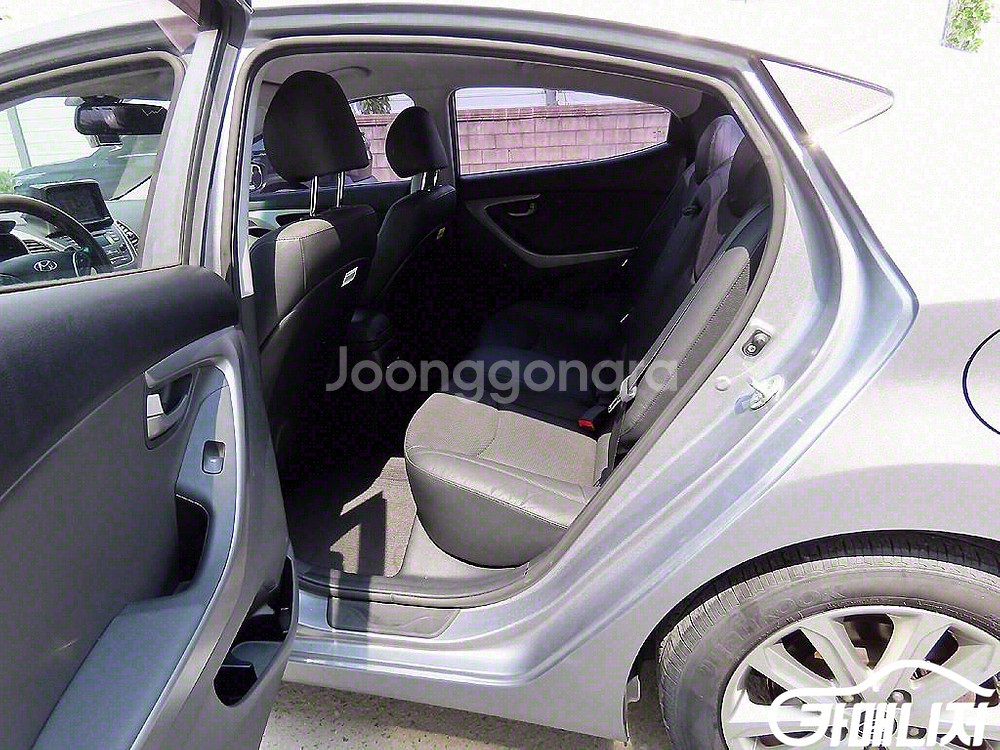 [현대]더 뉴 아반떼 1.6 GDI 모던 (5인승) #--5