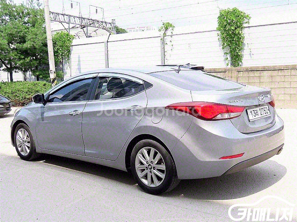 [현대]더 뉴 아반떼 1.6 GDI 모던 (5인승) #--2