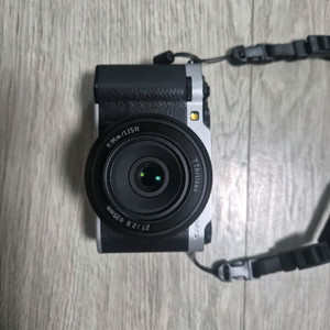 후지필름 x-m5