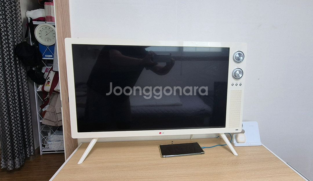 LG 클래식 TV 32인치 + 샤오미스틱 4K--0