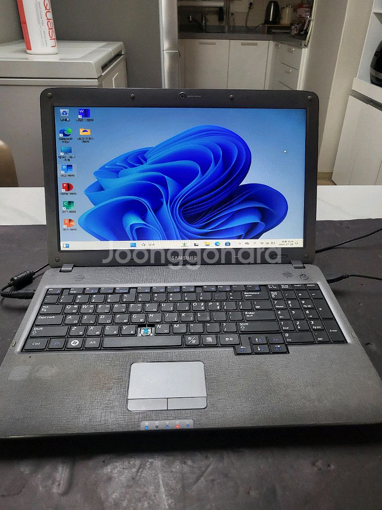 삼성 노트북 NT-R530판매합니다--0