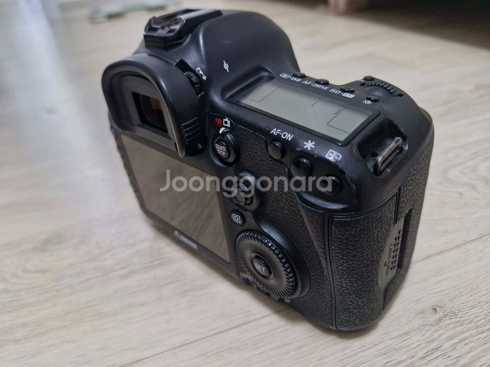 Canon EOS 5D Mark III 판매합니다--5
