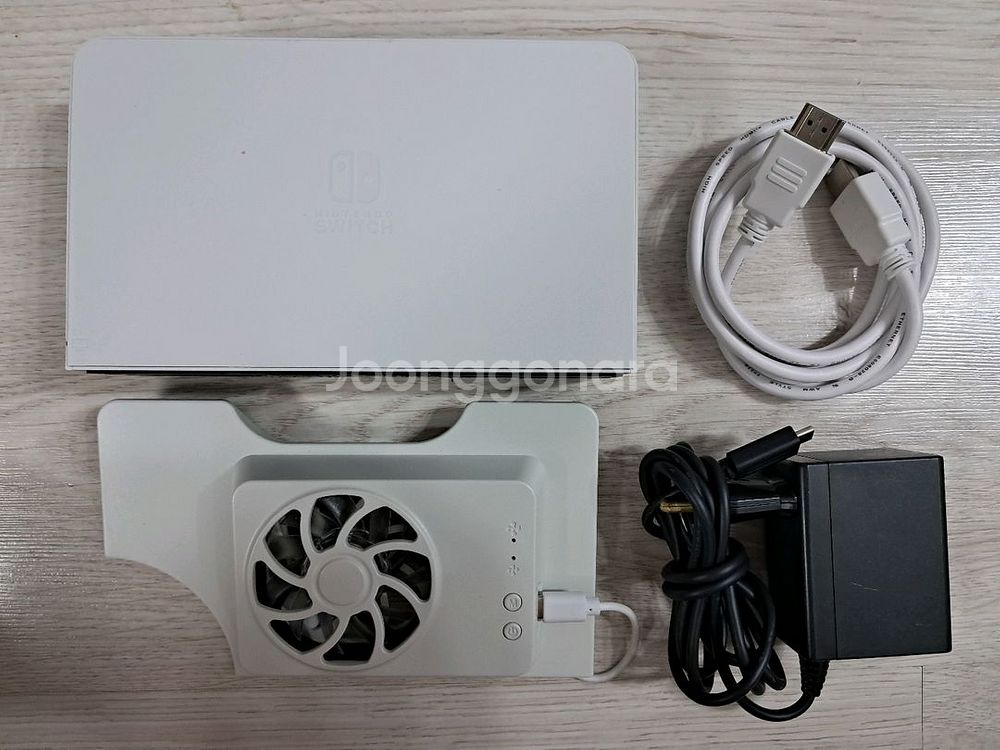 닌텐도 스위치 독 . 냉각팬 . 충전기 . HDMI--0