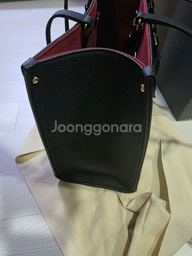 루이비통 온더고 MM 앙프렝뜨--4