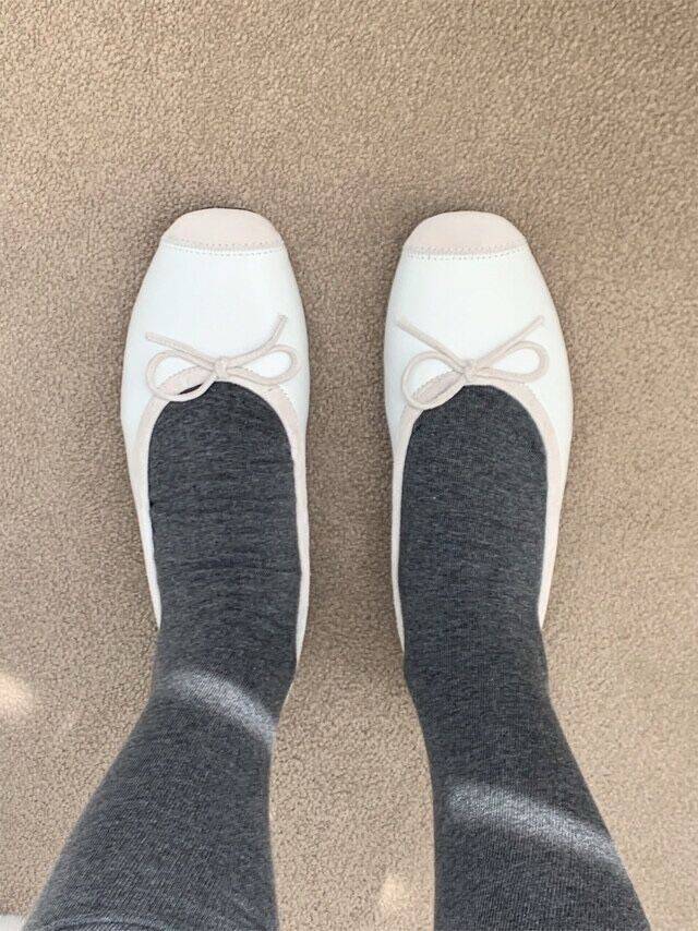 양가죽 화이트 플랫슈즈 235,225 이미지