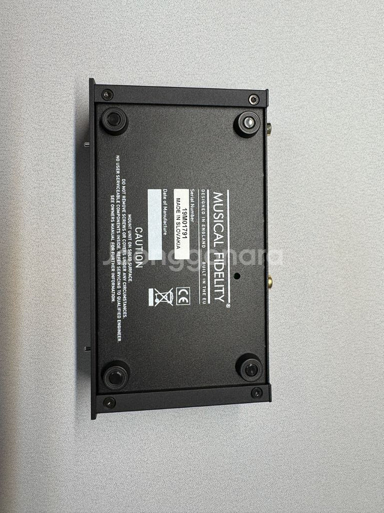 Musical Fidelity V90 DAC--2