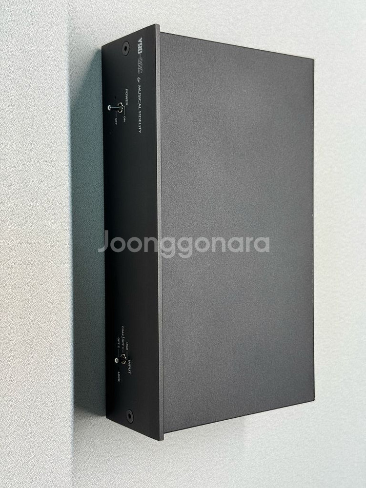 Musical Fidelity V90 DAC--5