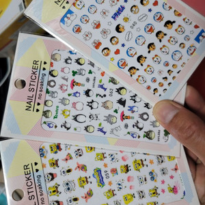 네일스티커 일괄로 팝니다