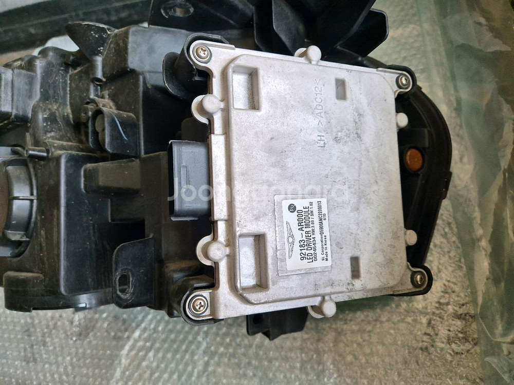 GV70 헤드라이트 LH 92101 AR200--5