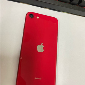 아이폰SE2 레드 A급 64GB 무잔상