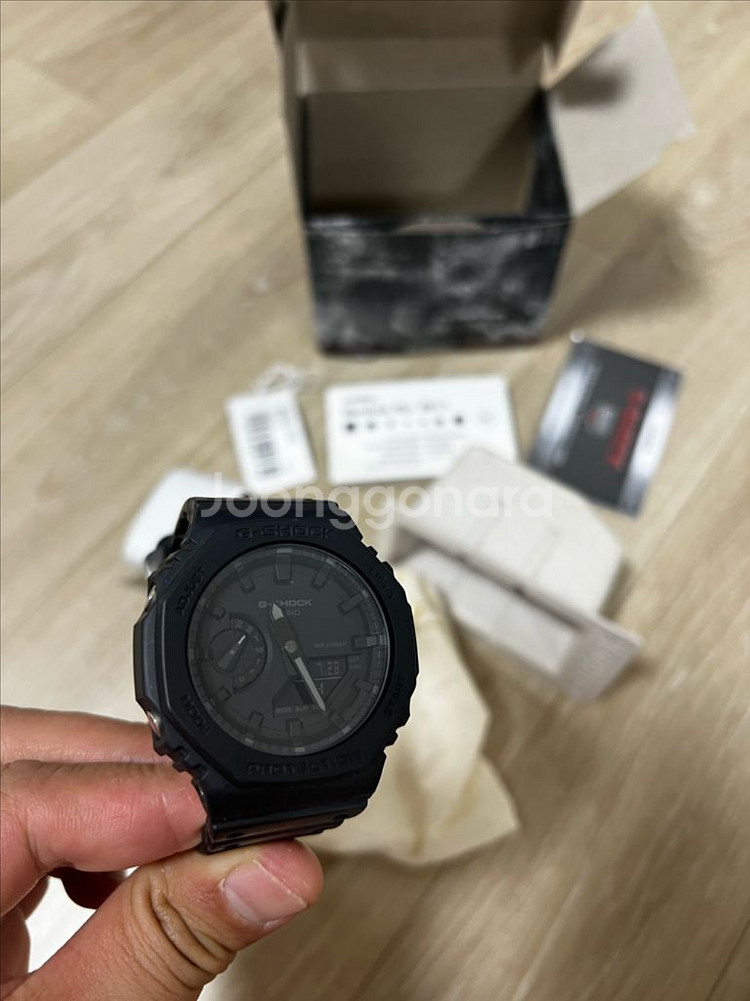 카시오 지샥 GA-2100-1A1DR--1