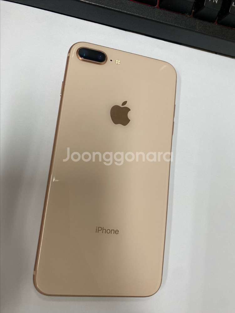 아이폰8플러스 로즈골드 SS급 64G 배터리93%--0