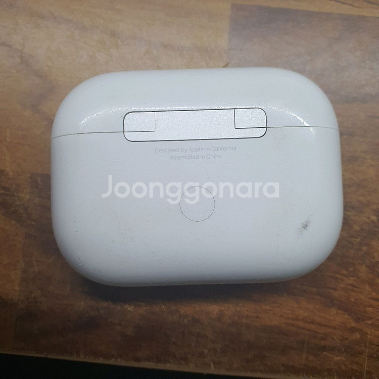 에어팟 프로 2 본체 8핀 판매합니다--1