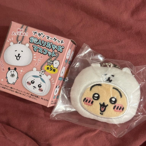 치이카와X농담곰 방울키링 우사기