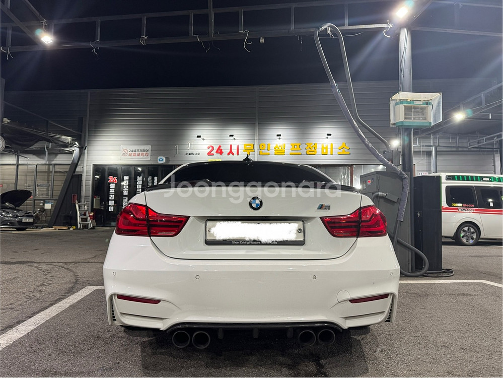 BMW F32 4시리즈 M4룩 범퍼 풀 세트 판매합니다--3