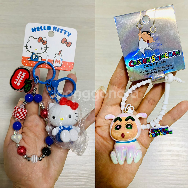 헬로키티 키링 + 휜둥이 짱구 키링 새상품--0