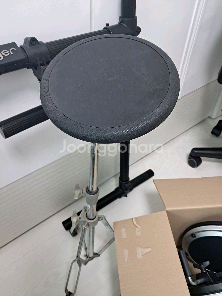 Behringer 전자 드럼 세트--7