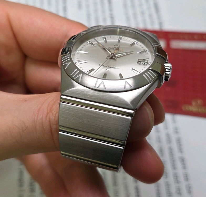 오메가 컨스틸레이션 별로고 칼침핸즈 썬레이실버 쿼츠 이미지