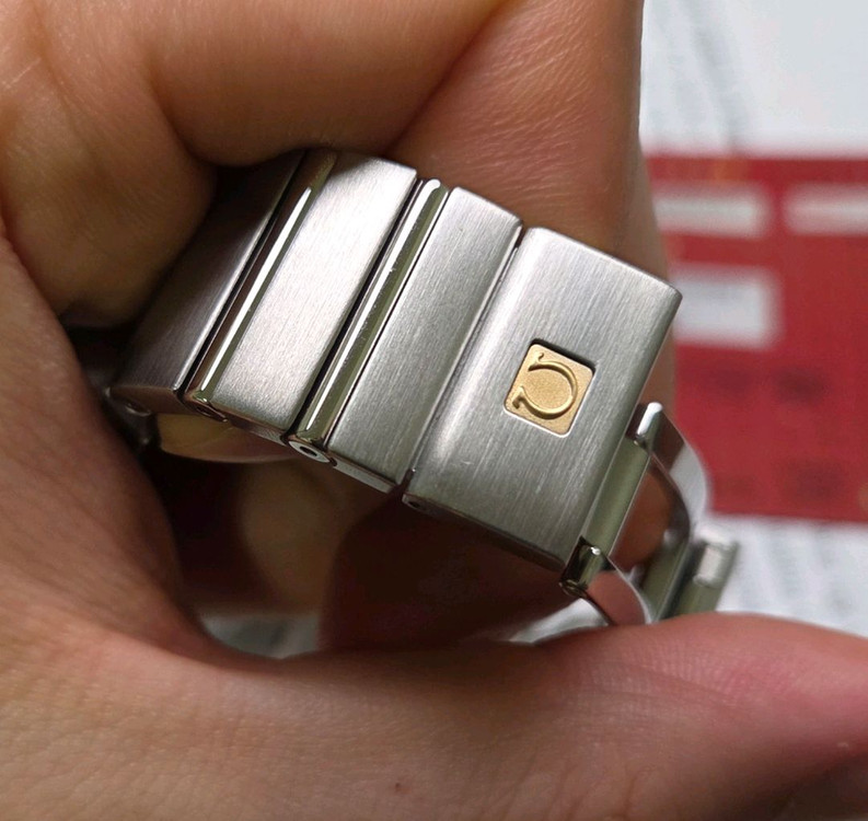 오메가 컨스틸레이션 별로고 칼침핸즈 썬레이실버 쿼츠 이미지