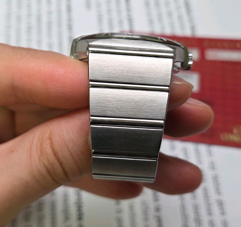 오메가 컨스틸레이션 별로고 칼침핸즈 썬레이실버 쿼츠 이미지