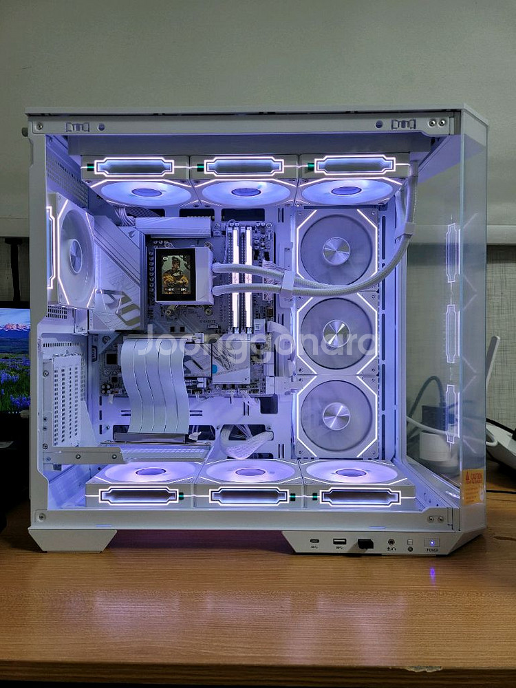프리미엄 LCD 9800X3D 5070Ti--1