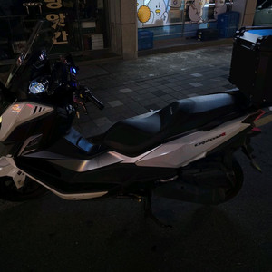 SYM 크루심 알파300