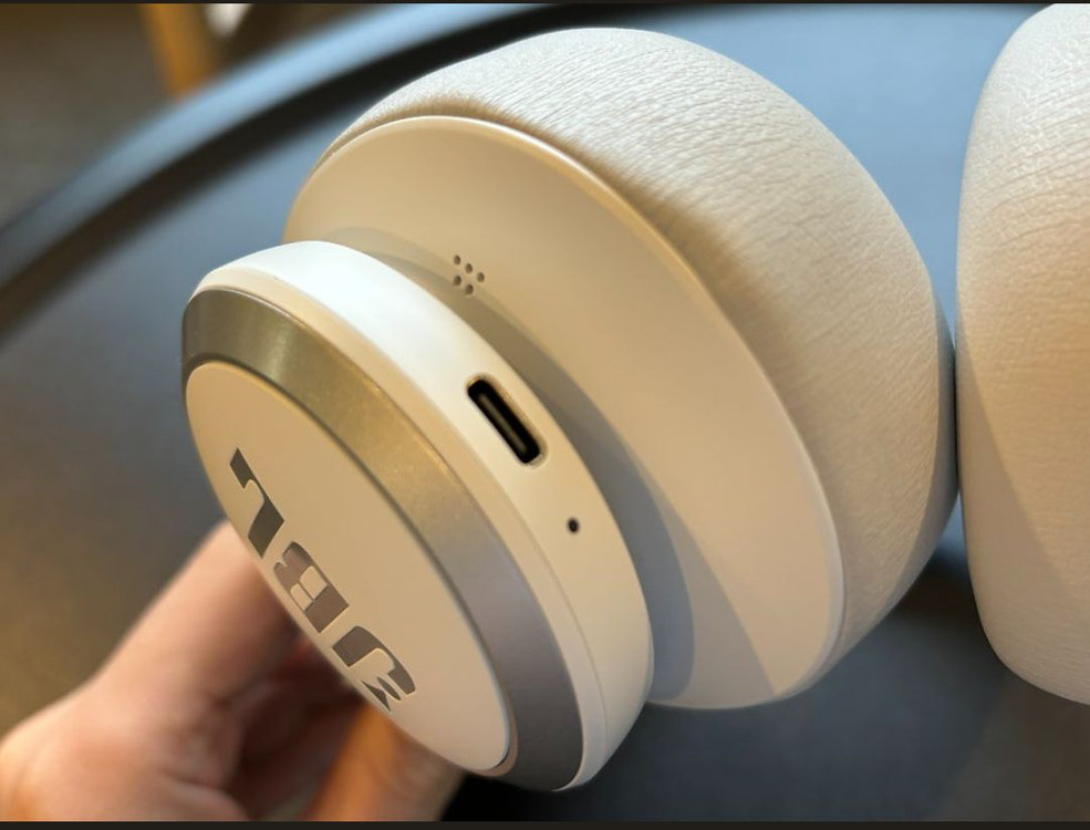 JBL LIVE 770NC 블루투스 헤드셋--4