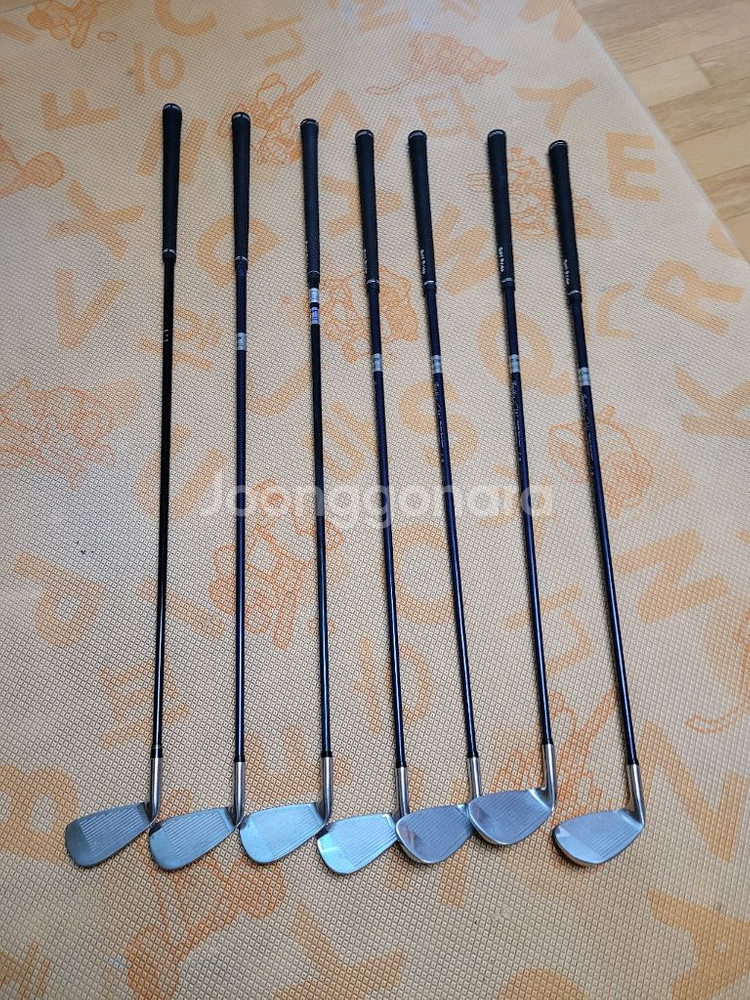 엑스트론 쥬피터340 골프 아이언 세트--5