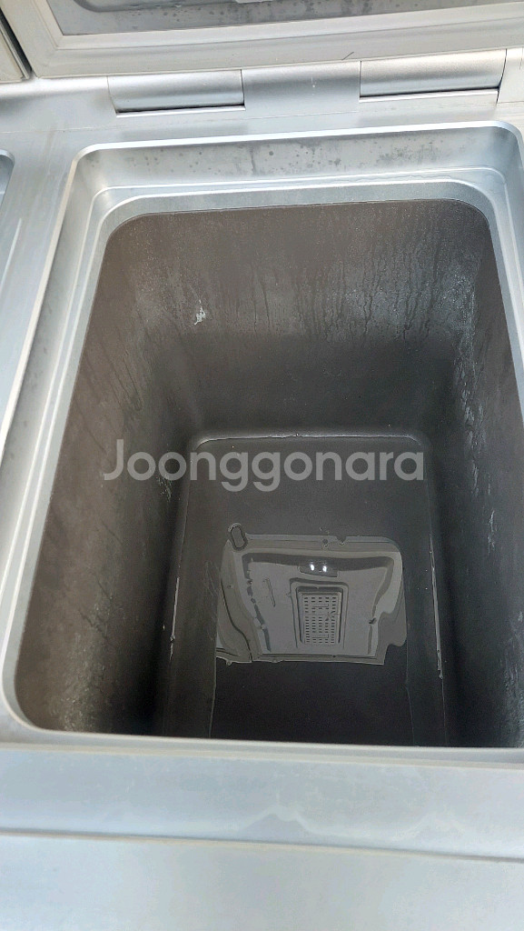 딤채 김치냉장고 80.000원 수원역 근거리배송포함--2