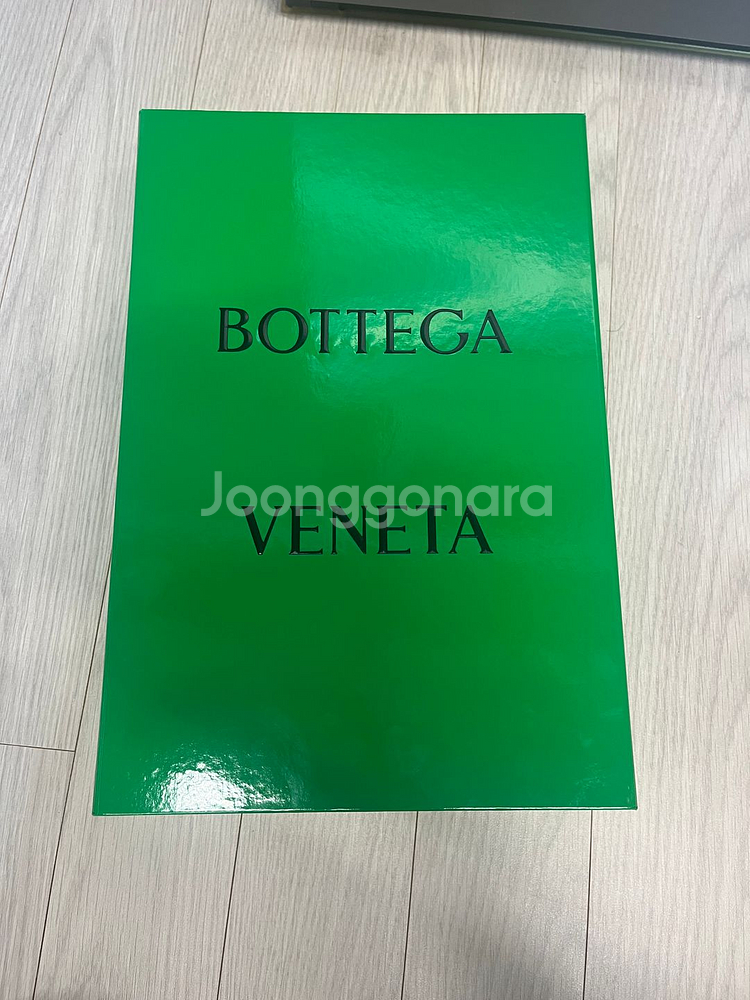 보테가 카세트백 팝니다--3