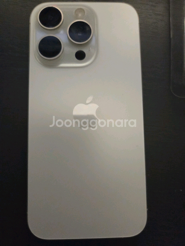 아이폰 15 pro 256gb 화이트--1