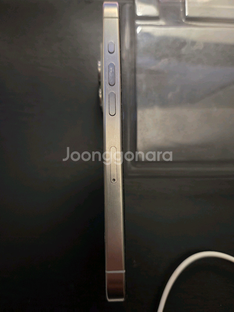 아이폰 15 pro 256gb 화이트--4