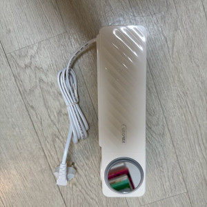 유토렉스 UV 칫솔 살균기