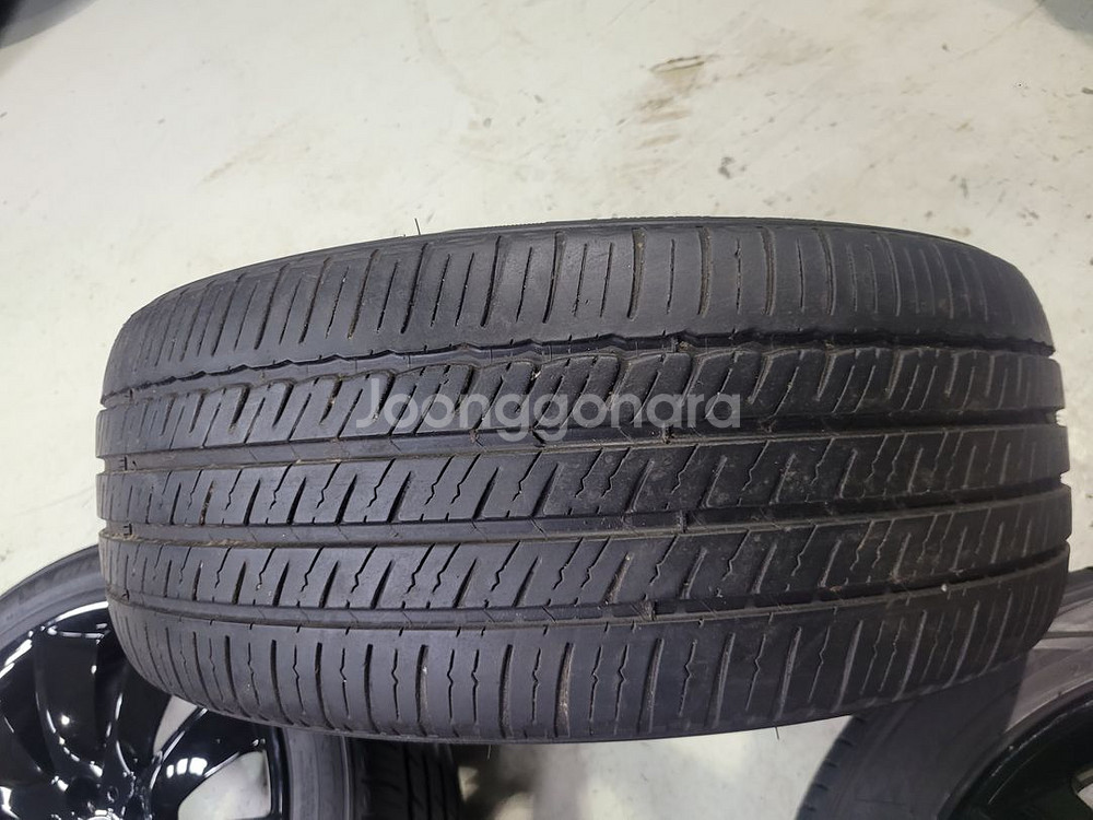 BMW F10 5시리즈 터빈18인치 순정휠타이어--5