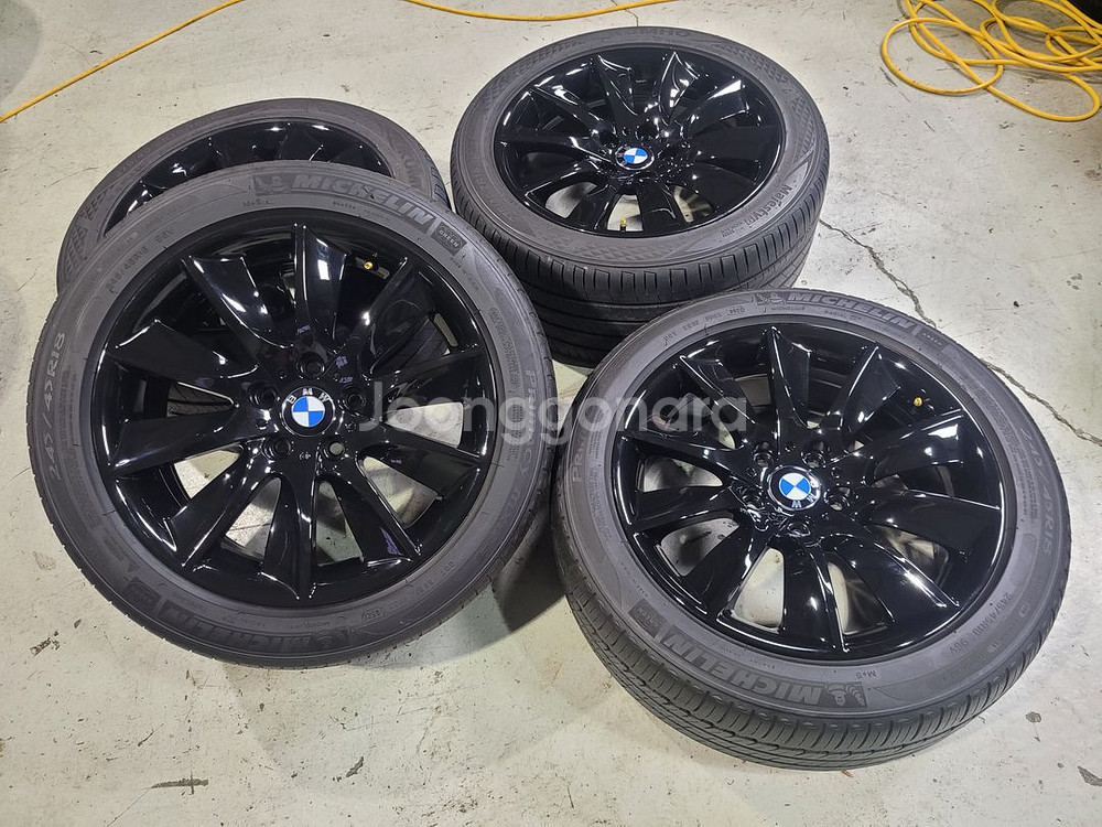BMW F10 5시리즈 터빈18인치 순정휠타이어--6