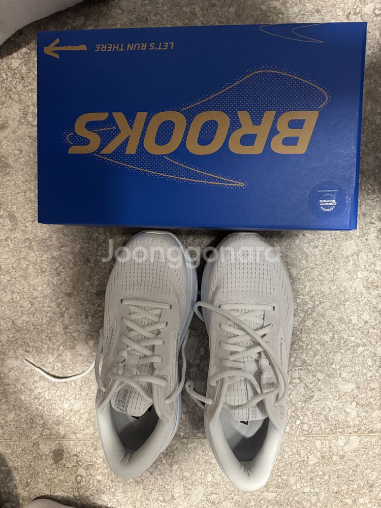 브룩스 고스트맥스 2 260 와이드 러닝화--0