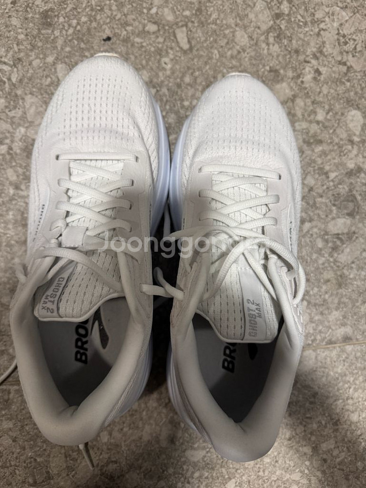 브룩스 고스트맥스 2 260 와이드 러닝화--5