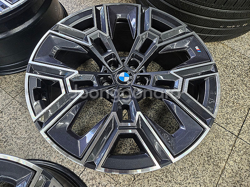 BMW G60 5시리즈 939M 정품 20인치 휠셋트--4