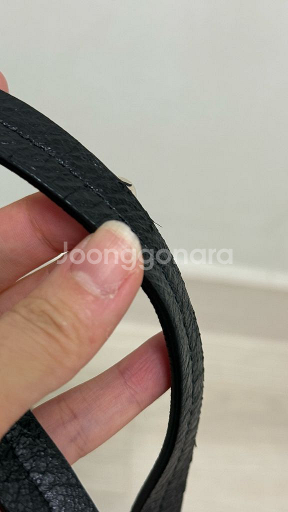 루즈앤라운지 카프리 M 숄더백 - 블랙--4