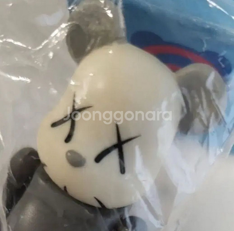 베어브릭 정규 4탄 아티스트 카우스 미개봉 판매합니다--1