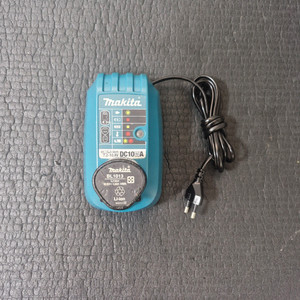 마끼다충전기 DC10WA 배터리 일괄 10.8V(12V