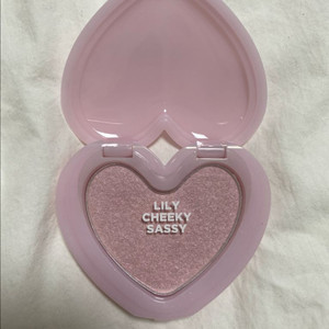 릴리바이레드 러브빔 글로우 베일(새상품)