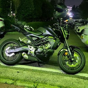 2025 cb125r 팝니다 .