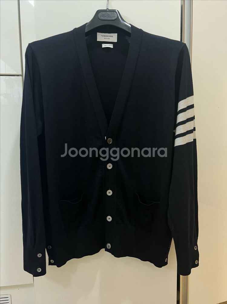 25fw 톰브라운 네이비가디건 4사이즈 (새상품)--0