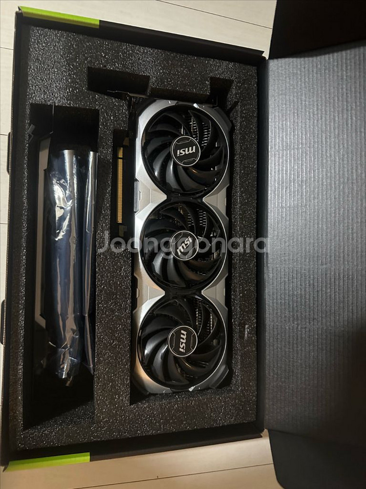 MSI RTX 4070 Ti SUPER--1
