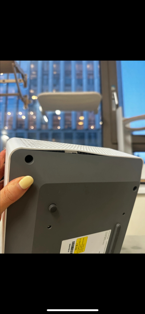 LG시네빔 Hu70LA 빔프로젝터 이미지