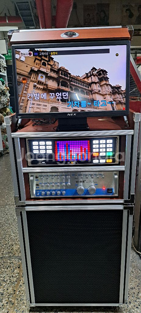 태진 노래방반주기 이동식세트 판매합니다--0