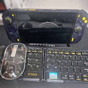 옥조a1 pro 32gb 1tb 7840u umpc